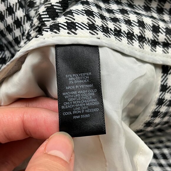 Express Columnist Pants Size 4R Black White Checkerboard Tapered Leg Stretch - Picture 13 of 16